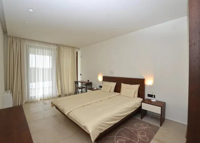 Casa Farfalla * באלה